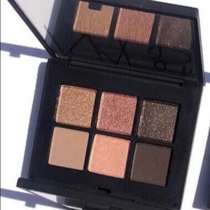 NARS SUEDE PALLETE